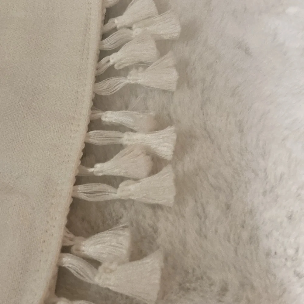 Target BP Fall 2019 Table Runner - Picture 5 of 6
